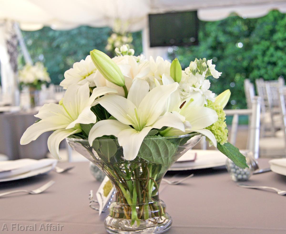 RF0502-Low White Simple Elegant Centerpiece