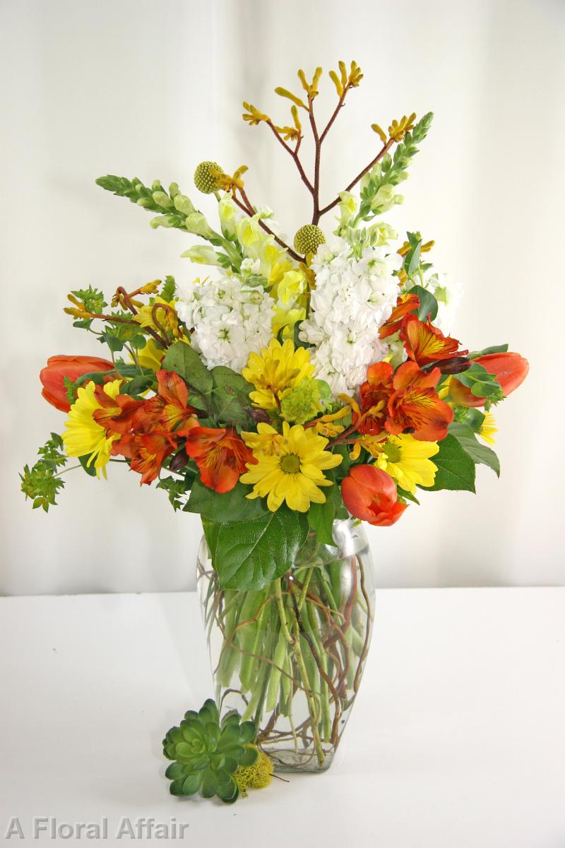 EV125-Masculine Vase Arrangement