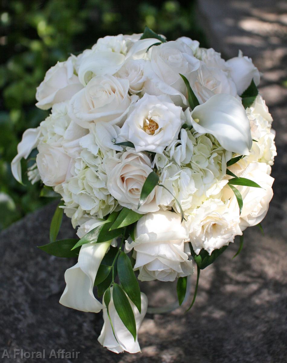 BB0491-Short Ivory Rose, Lily, and Hydrangea Garden Cascade