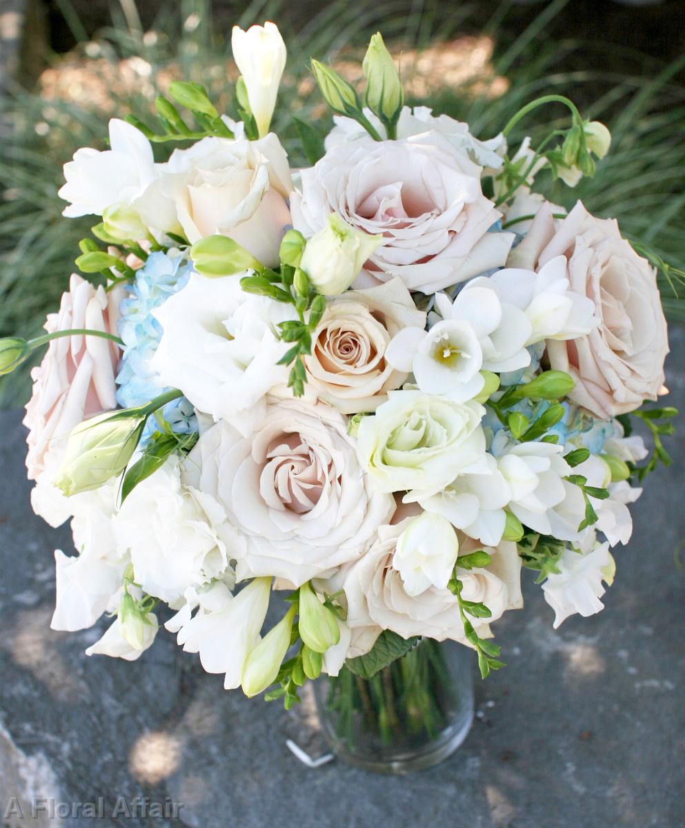 BB0602-Vintage Garden Wedding Bouquet