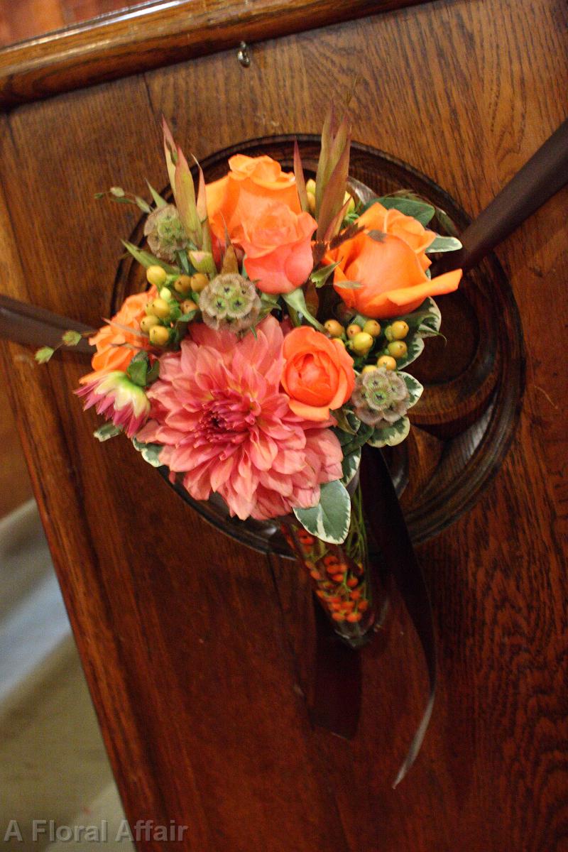 AM0484-Rustic Fall Pew Flowers