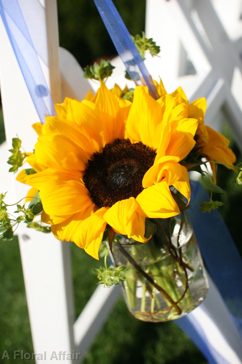 AM0578-Sunflower and Mason Jar Aisle Marker