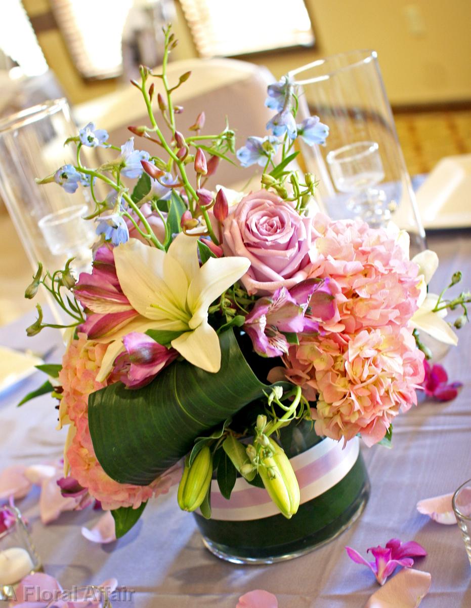 RF0495-Low Pastel Centerpiece