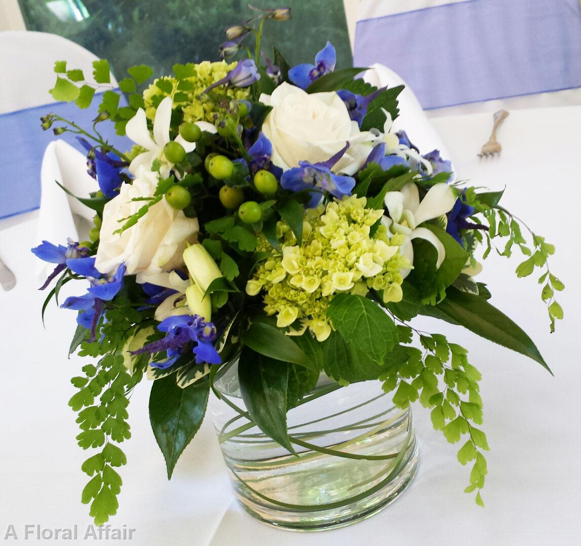 RF1143-Blue, Green and White Garden Centerpiece