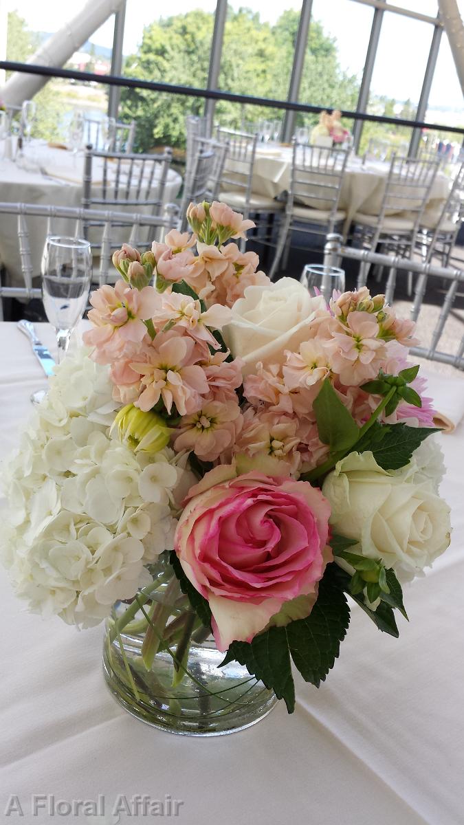 RF1146-Pink and White Low Garden Centerpiece