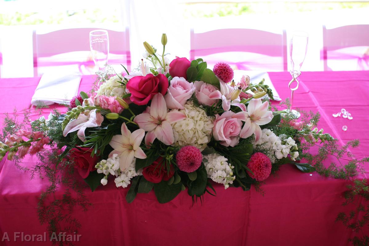 FT0722-Romantic, Elegant Pink Head Table Arrangement