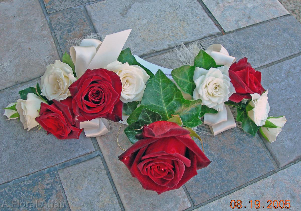 BF0080-Red and White Rose and Ivy Corsage and Boutonnier